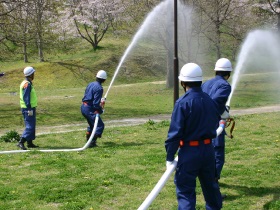 【御呂戸川西公園】